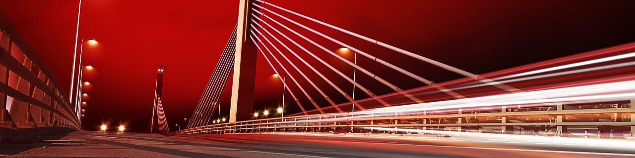 Pont moderne photographie dans une nuit rouge